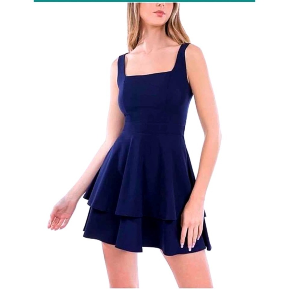 B. Darlin ~ Juniors' Sleeveless Square-Neck Mini Dress ~ Navy Blue ~ Size 1/2